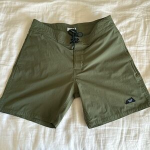 Salvage public board shorts w/ pockets